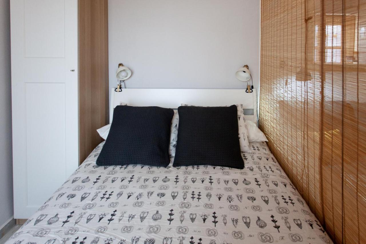 Pikis Apartment Center 1 Sevilla Exterior foto